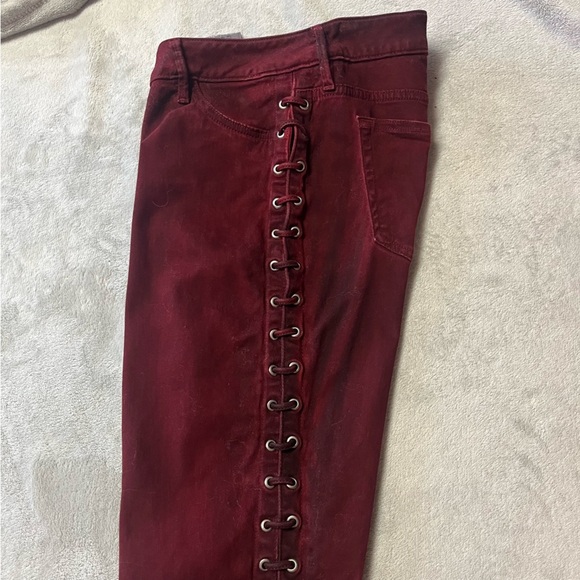 Guess Kate Skinny Merlot Lace Up Side Jeans - Picture 5 of 15